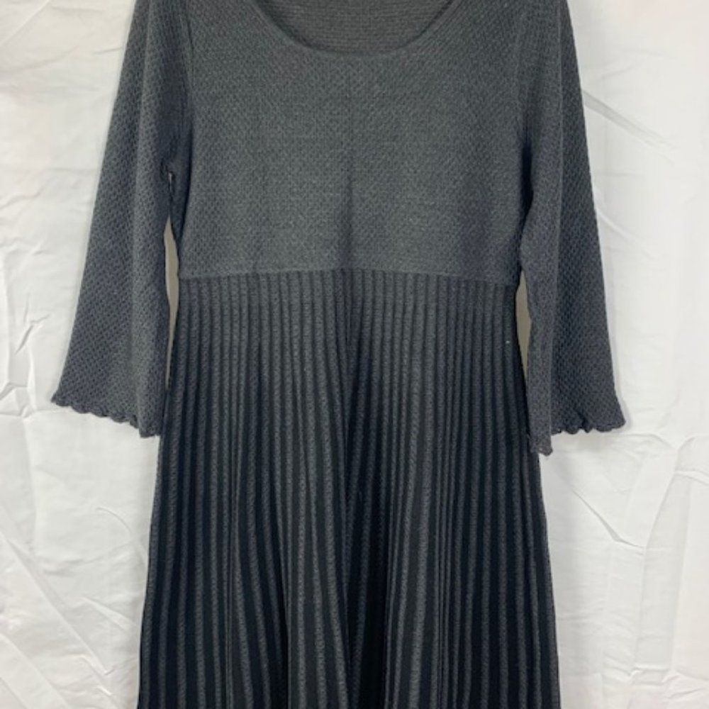 Calvin Klein grey knitted dress
